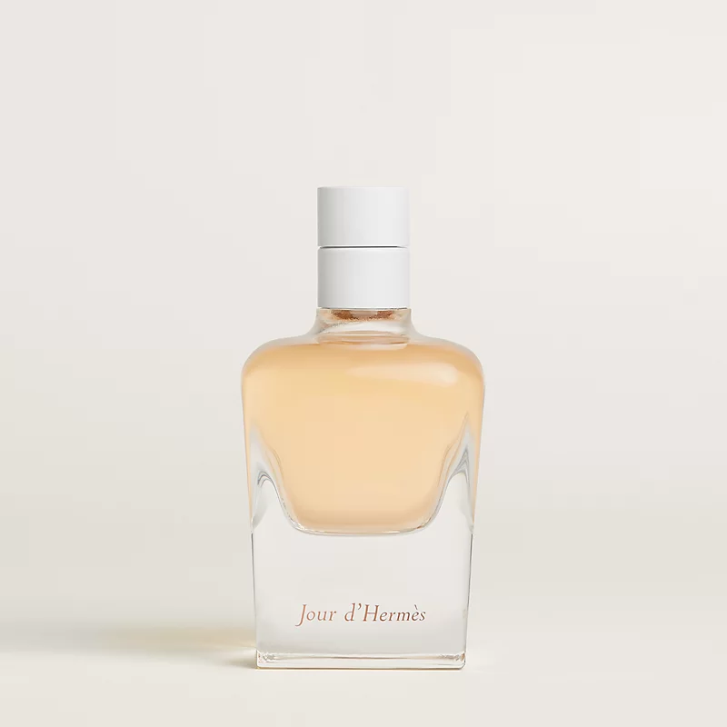 jour-d-hermes-eau-de-parfum--27557-worn-2-0-0-800-800_g