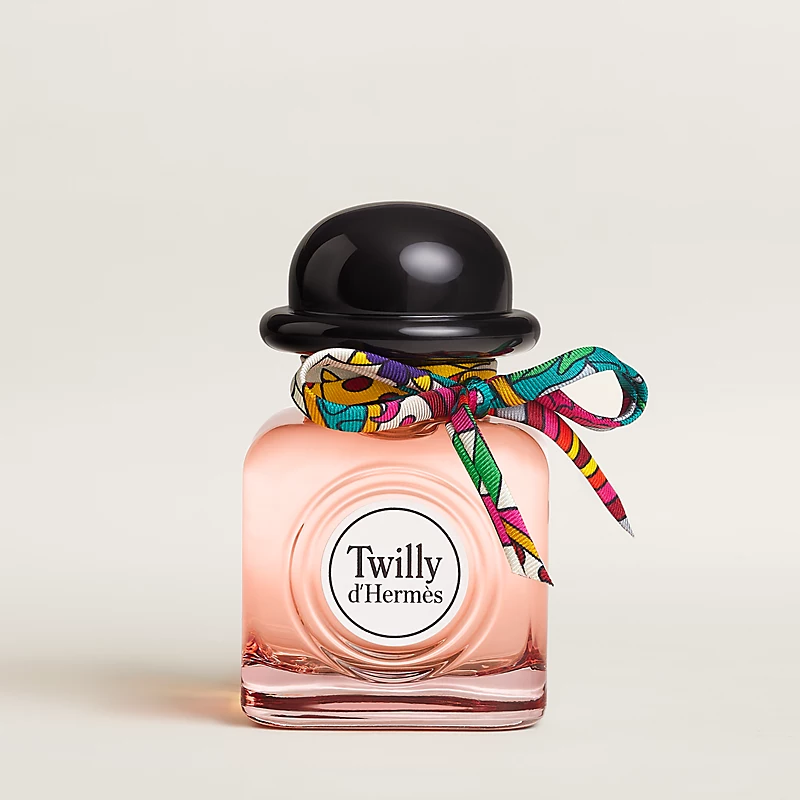 twilly-d-hermes-eau-de-parfum--107265V0-worn-2-0-0-800-800_g